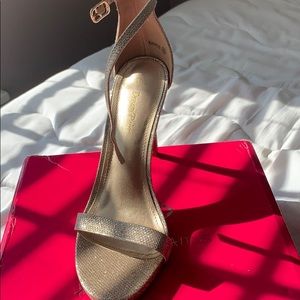 Gold champagne heels glitter